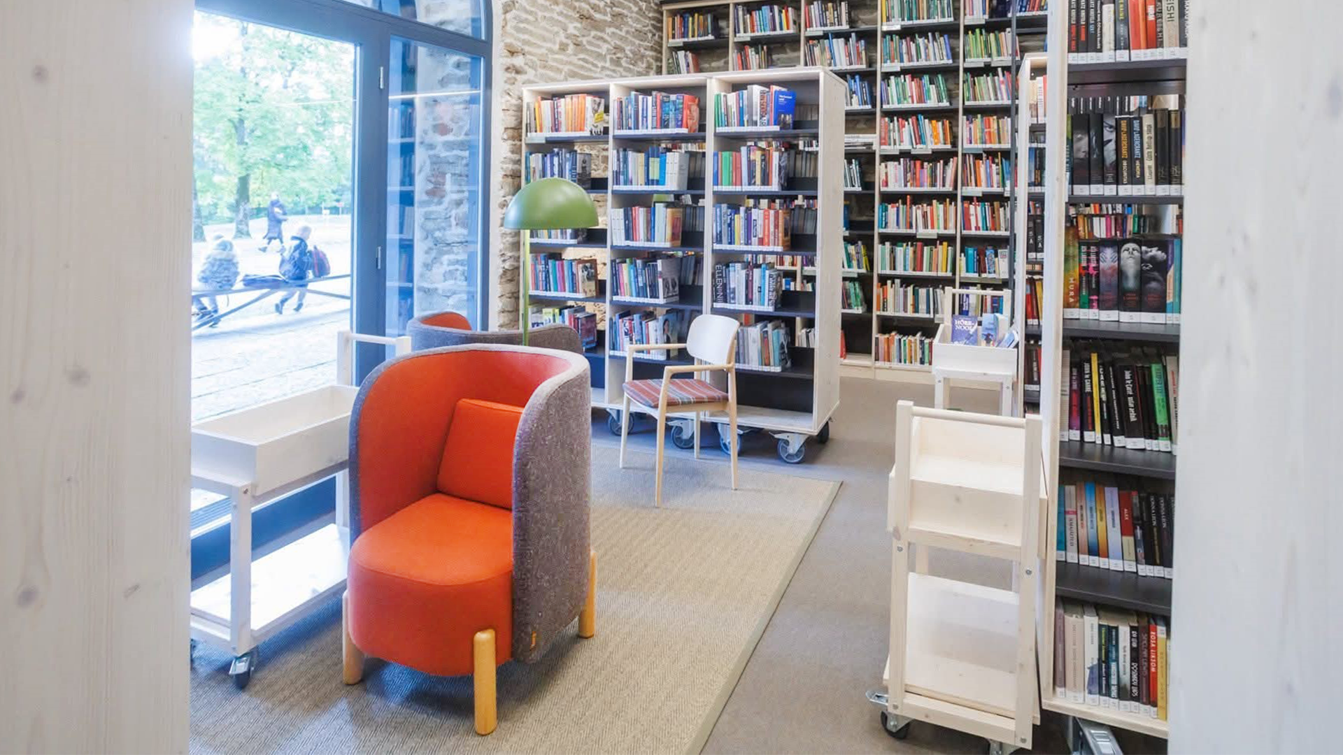 Amps armchair in Vääna Library