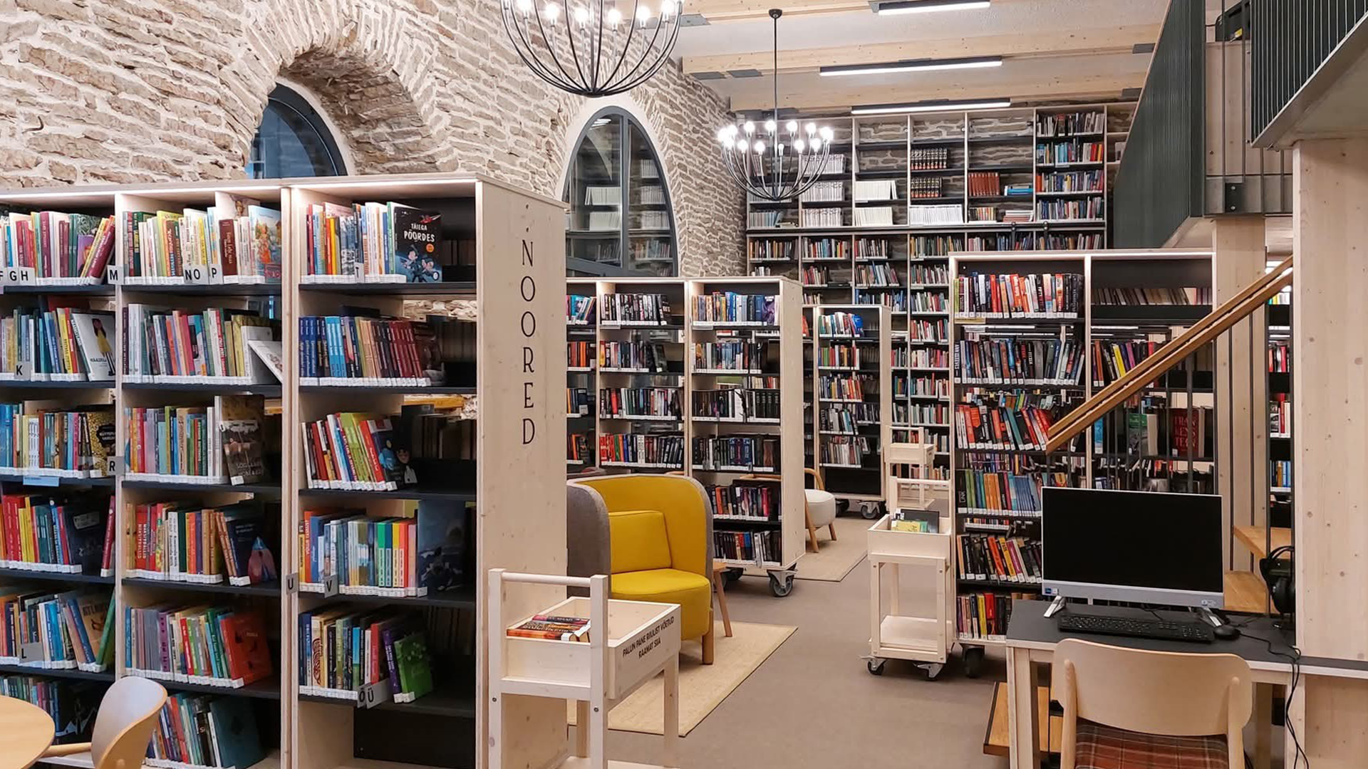Amps armchair in Vääna Library